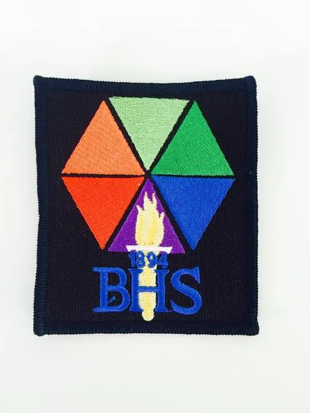 Crest (IB)